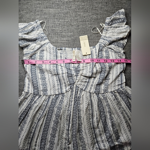 JAPNA Bohemian Peplum White & Blue Paisley Patterned Top - Picture 3 of 9